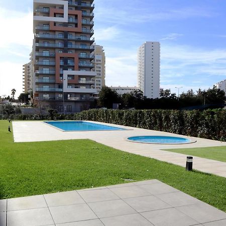 Sunshine By Algest Apartment Portimao Luaran gambar